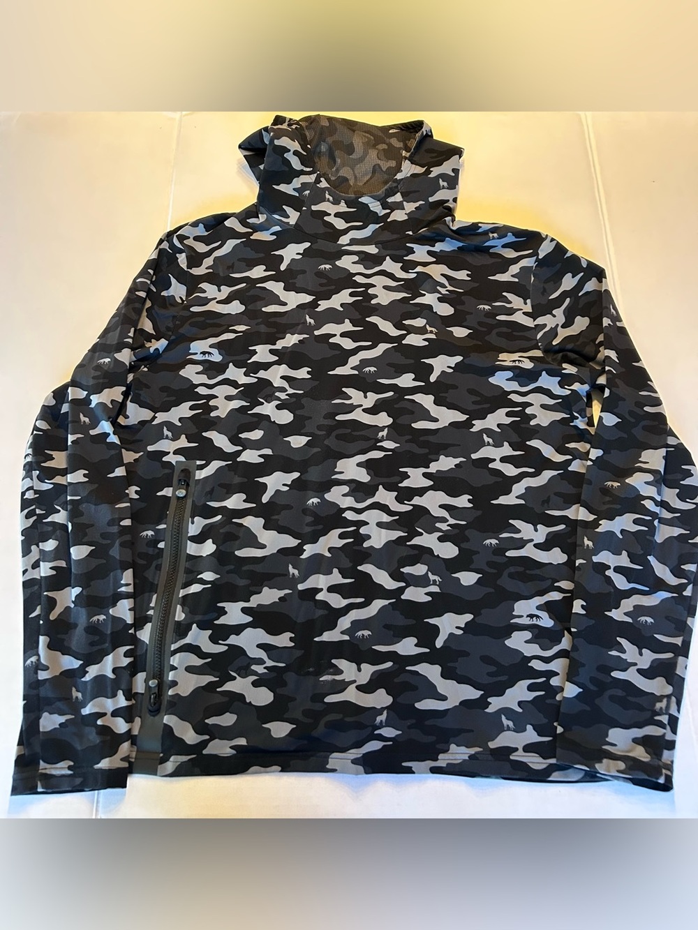GREYSON / LANTANA Wolf Camouflage Xl Pullover Performance Sweater Hooded Jacket